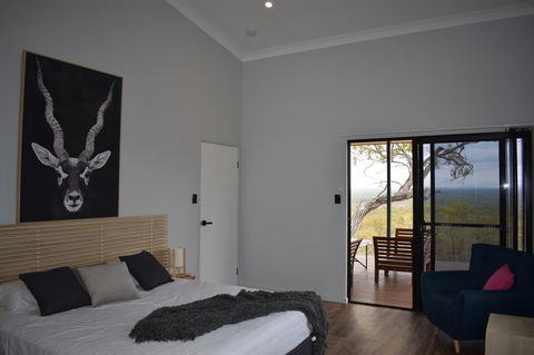Ironbark House - Dentist Find 41