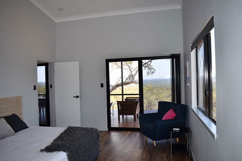 Ironbark House - Dentist Find 42