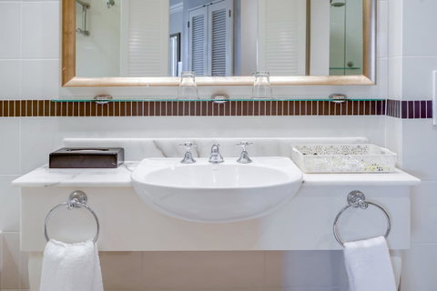 InterContinental Sanctuary Cove Resort - Dentist Find 12