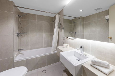 Best Western Plus Hotel Diana - Dentist Find 33