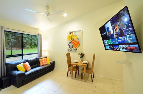 Misty Mountains Rainforest Retreat - Dentist Search 31