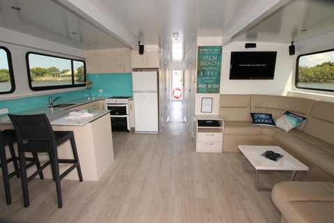 Coomera Houseboats - Dentist Find 9