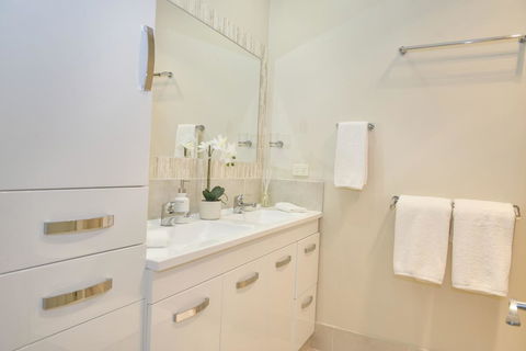The Guesthouse Maleny - Dentist Find 9
