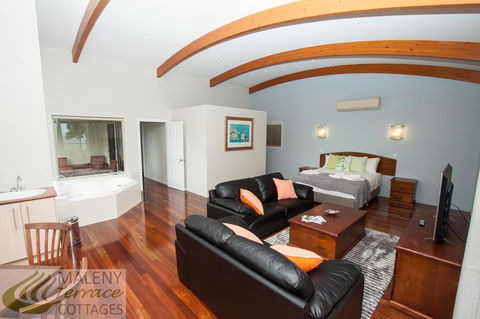 Maleny Terrace Cottages - Dentist Find 22