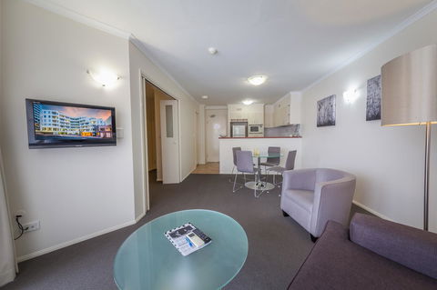 West End Central Apartments - Dentist Find 24