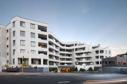 West End Central Apartments - Dentist Find 31