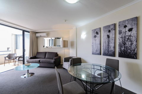 West End Central Apartments - Dentist Find 19