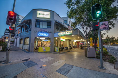 West End Central Apartments - Dentist Find 29