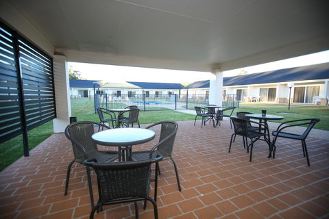Roma Explorers Inn - Dentists Australia 10