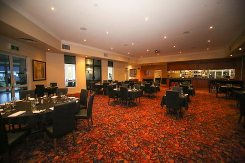 Roma Explorers Inn - Dentists Australia 14