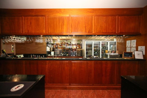 Roma Explorers Inn - Dentists Australia 18
