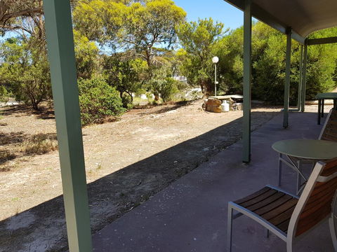 Kangaroo Island - Island Beach Shack - Dentist Find 11