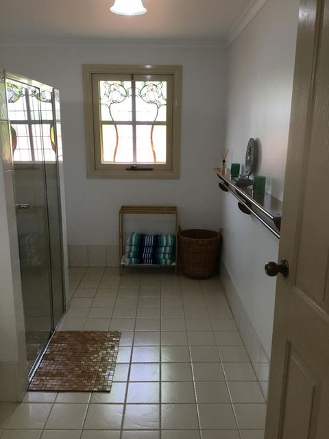 Jasons Place - Dentist Find 4