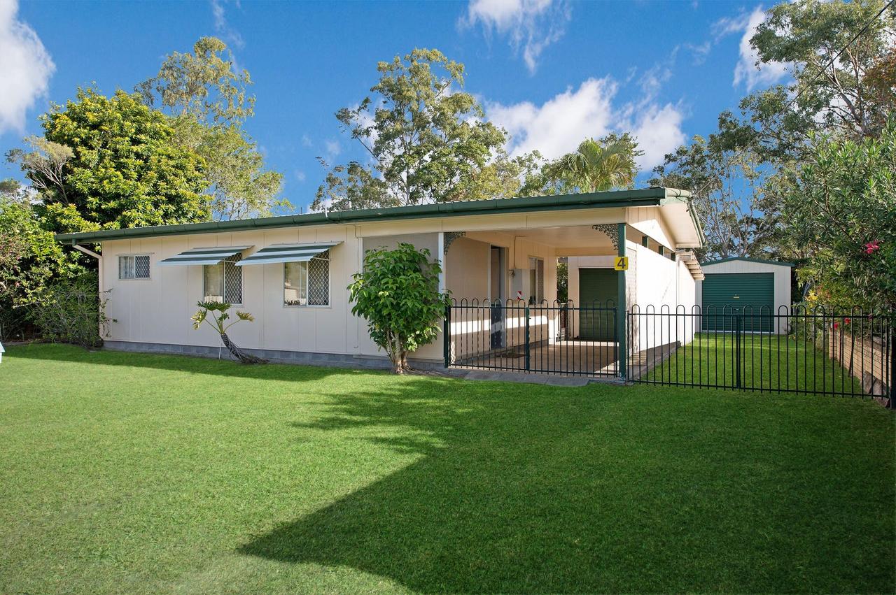 Lowset pet friendly cottage - Sunset Ave Bongaree