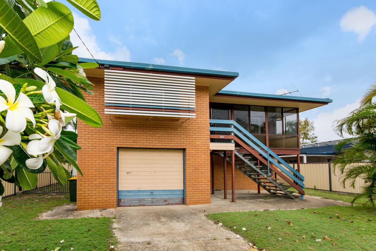 Short Stroll to Surf Beach - North Street Woorim