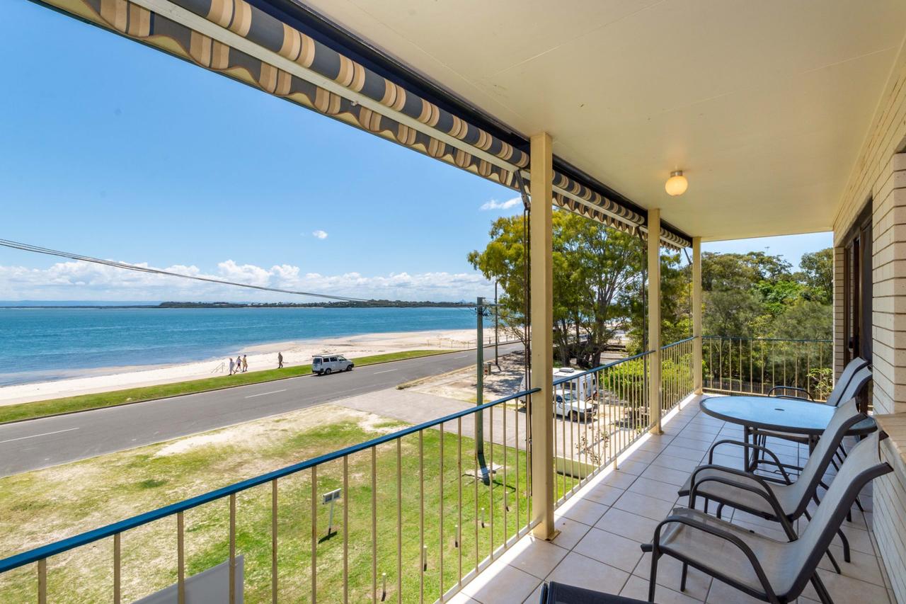 Water Views - Top Floor -Clearview Apartments South Esp Bongaree