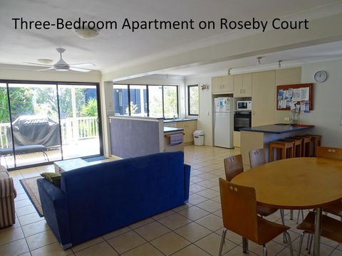 Pandanus Palms Holiday Resort - Dentist Find 6