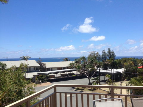 Pandanus Palms Holiday Resort - Dentist Find 28