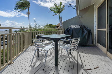 Pandanus Palms Holiday Resort - Dentist Find 41