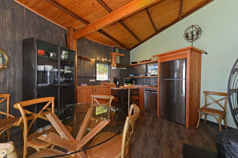 Taylors Bay Cottage - Dentist Find 4