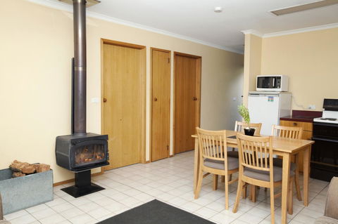 Bruny Island Escapes And Hotel Bruny - Dentist Find 13