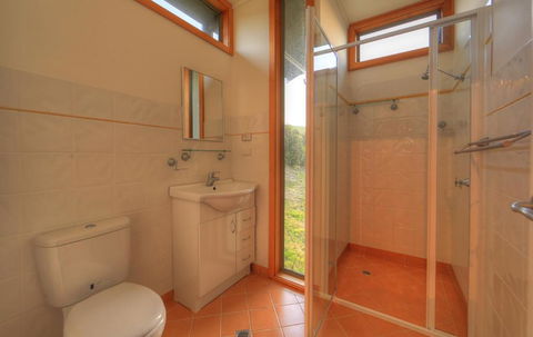 Bruny Island Escapes And Hotel Bruny - Dentist Find 3