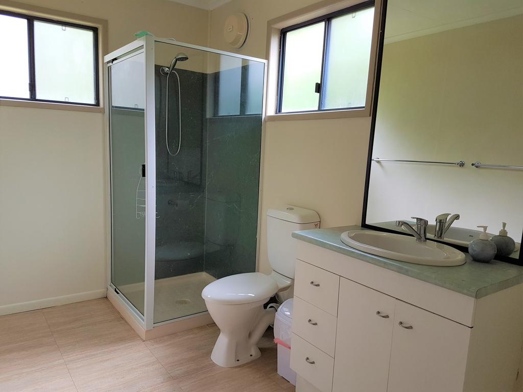 10 Naiad Court -Beach Retreat in the bush