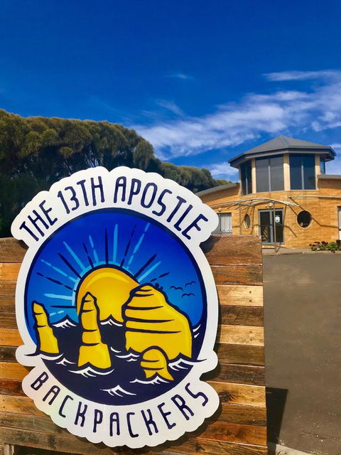 13th Apostle Backpackers - Dentist Find 3