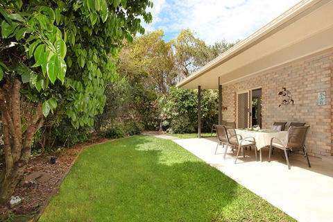15 Joanne Street, Marcoola - Dentist Find 1