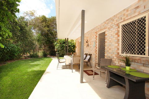 15 Joanne Street, Marcoola - Dentist Find 3