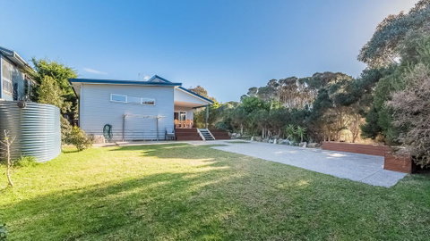 37 Barramundi Ave, Smiths Beach - Dentist Search 1