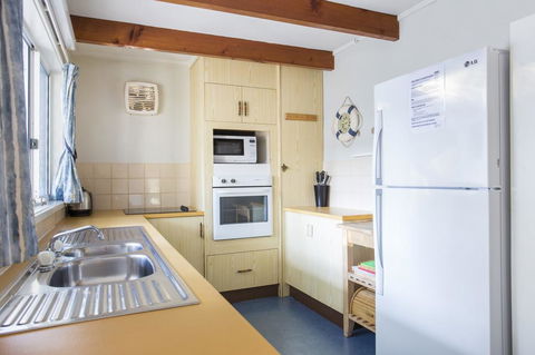 45 Golf Ave - Superb Location - Dentist Find 2