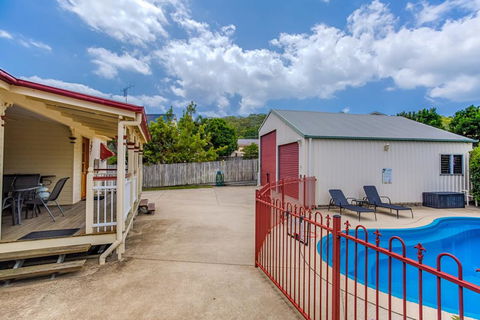 5 Bomburra Court - Rainbow Beach, Ticks All The Boxes, Pool, Shed, Fenced Yard, Pet Friendly - Dentist Find 3
