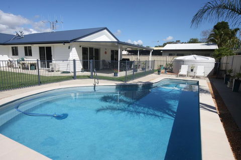 62 Tingira Close - Modern Lowset Home With Swimming Pool, Outdoor Area, Ample Parking. Pet Friendly - Dentist Find 3