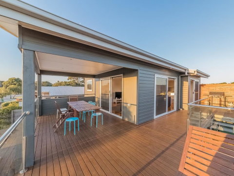 7 Boardwalk Boulevard, Cowes - Dentist Search 1