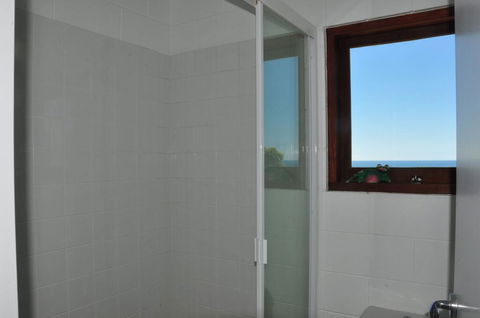 77 Cooloola Drive-Rainbow Beach - Dentist Find 2