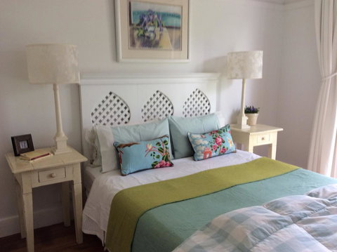 Aashay B&B - Dentist Find 2