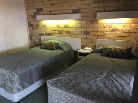 Abacus Motel - Dentists Australia 1