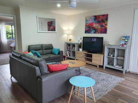 Abalone Guest Accommodation - Dentist Find 0