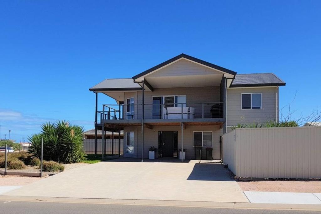 Agape Holiday Home