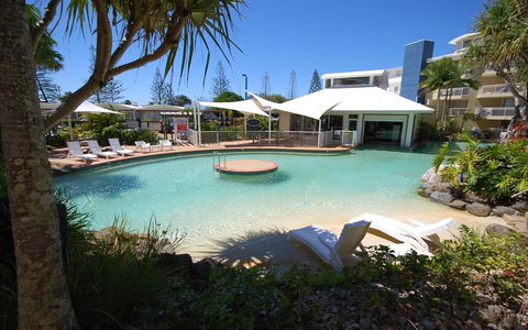 Alex Beach Resort Unit 305 - Dentist Find 0