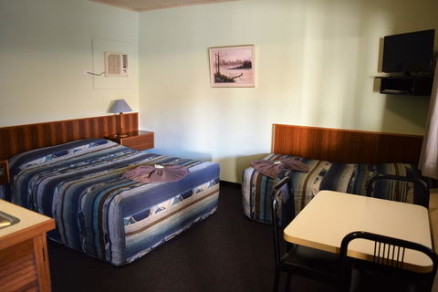 Alkira Motel - Dentist Search 1