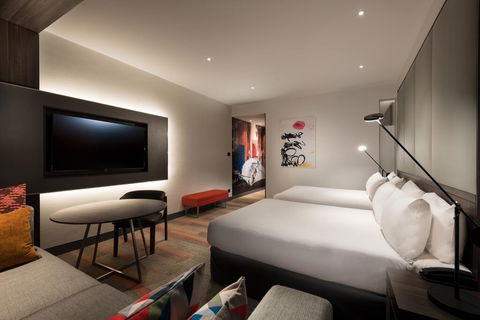 Aloft Perth - Dentist Find 1