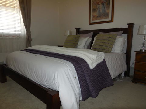 Amalie Cottage Waikerie - Dentist Find 2