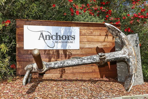 Anchors Beach House - Dentist Search 2