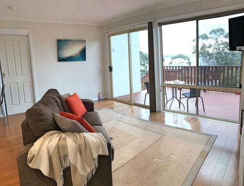 Angasi Apartment On Highcrest - Dentist Find 3