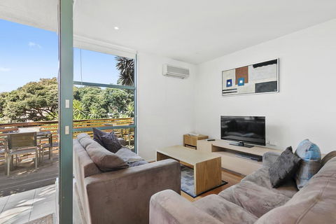 Anglesea River Apartments - Spa Apartment 40 - Dentist Find 1