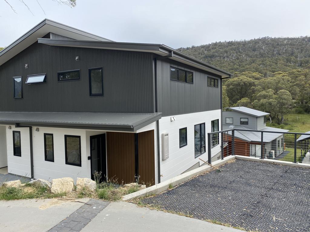 Aniyah Chalet