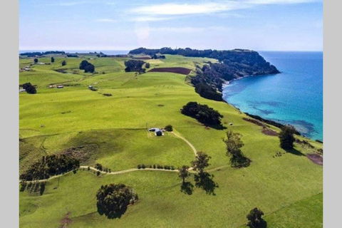 Aquila Barn - Dentists Australia 2