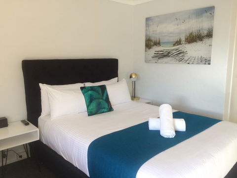 Araluen Motor Lodge - Dentist Search 0